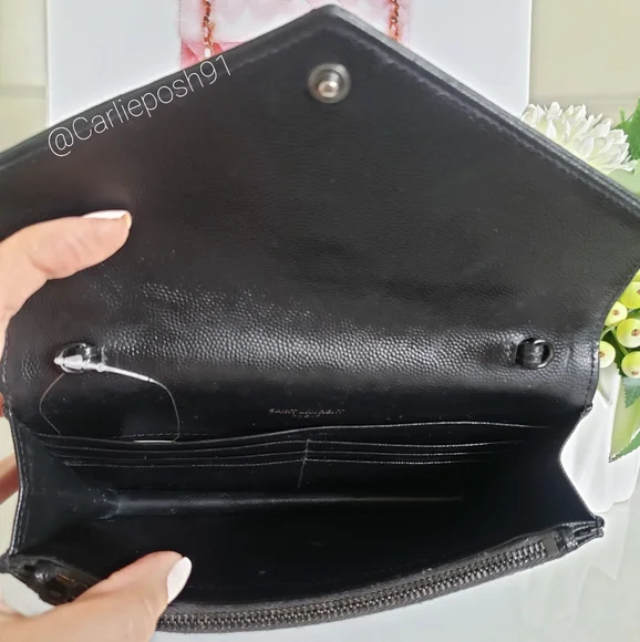 **SOLD** Authentic Pre-owned Yves Saint Laurent Envelope Cassandre - Picture 8 of 16